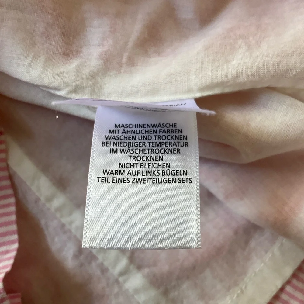 Baby Boden Striped Pink Dress 6-12 Months with Red Floral Embroidery - Picture 12 of 12